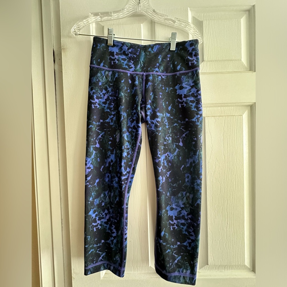 Lululemon wunder under crop purple multicolor size 6